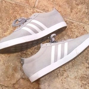 ADIDAS Women's NEO Courtset Gray Shoe Suze 7 1/2